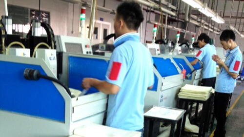 精雕機，東莞簡杰電子選擇鼎拓數(shù)控設(shè)備